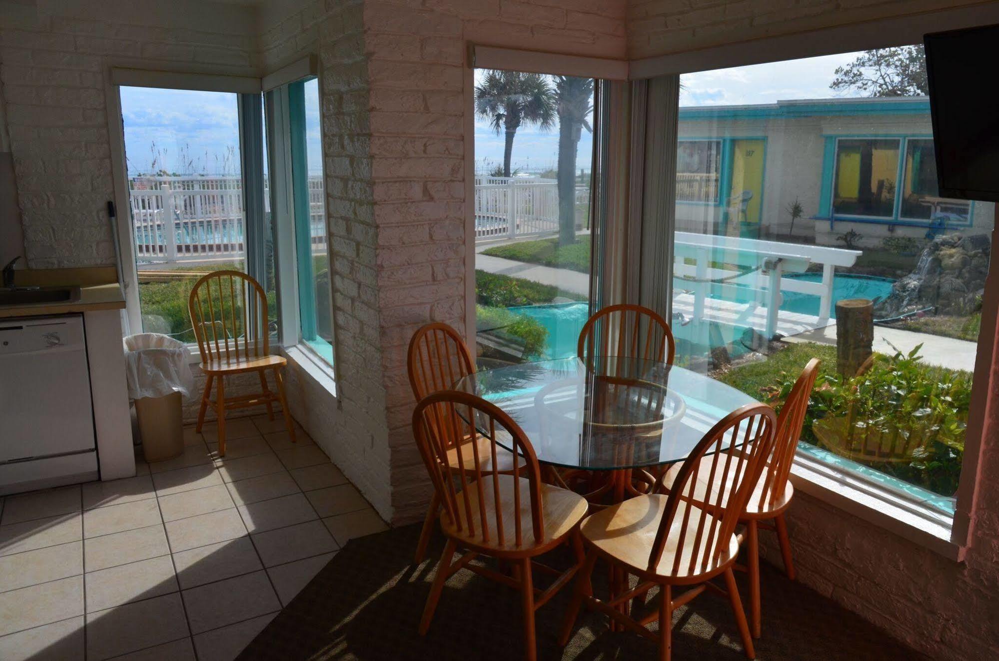 Beach Island Resort Cocoa Beach Esterno foto