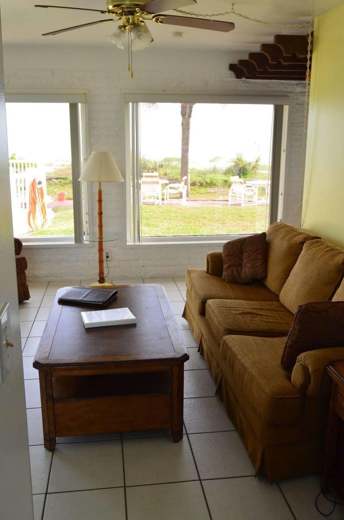 Beach Island Resort Cocoa Beach Esterno foto