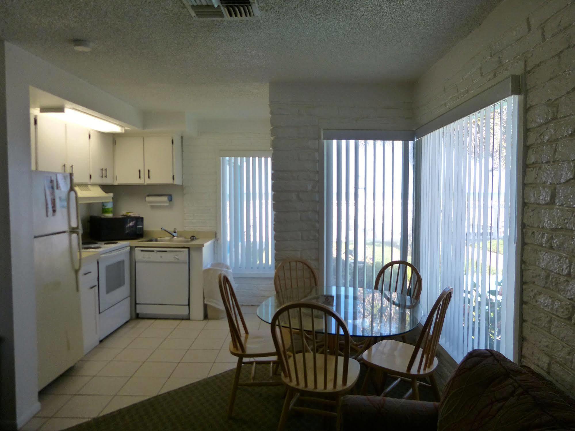 Beach Island Resort Cocoa Beach Esterno foto
