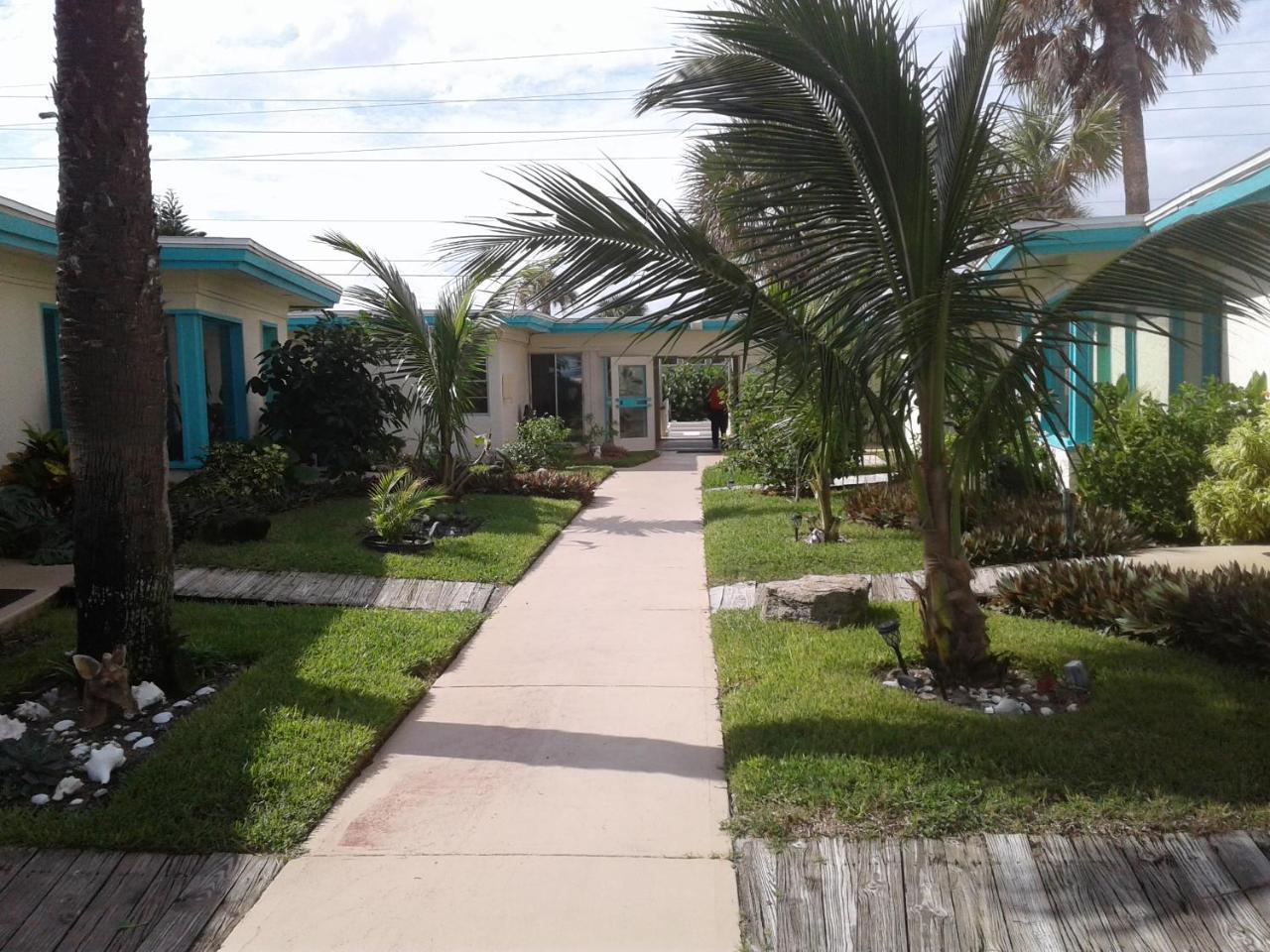 Beach Island Resort Cocoa Beach Esterno foto